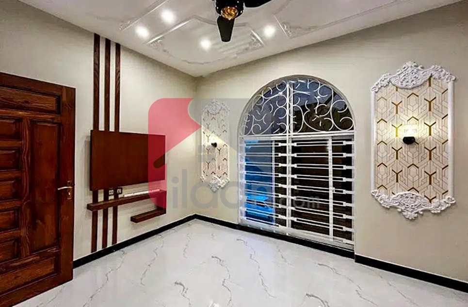 5 Marla House for Rent in Block BB, Sector D, Bahria Town, Lahore