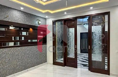 10 Marla House for Sale in Janiper Block, Sector C, Bahria Town, Lahore