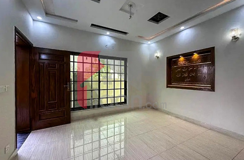 5 Marla House for Sale in Sector B, Bahria Town, Lahore