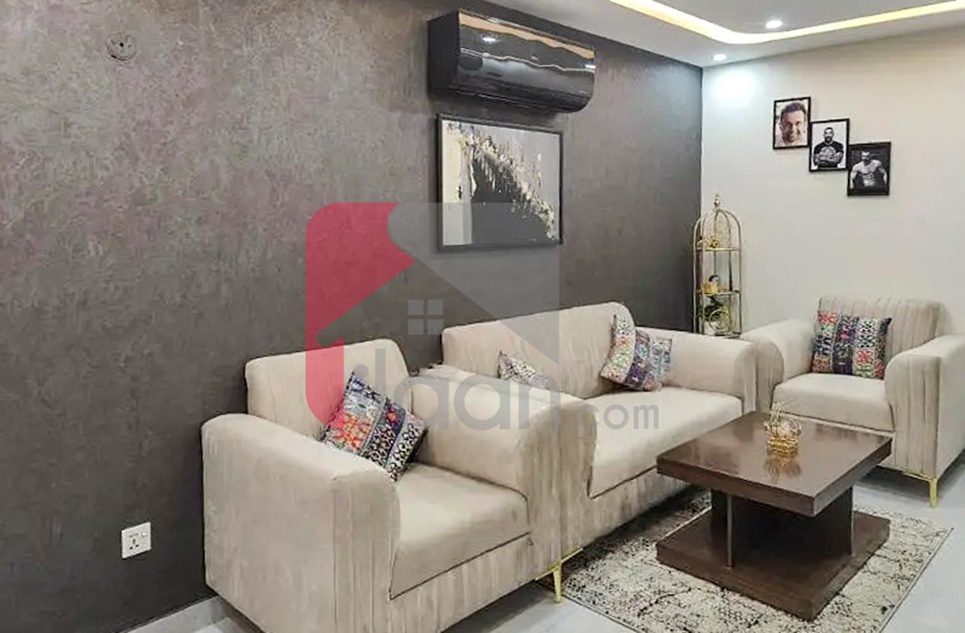 5 Marla Building for Sale in Sector C, Bahria Town, Lahore