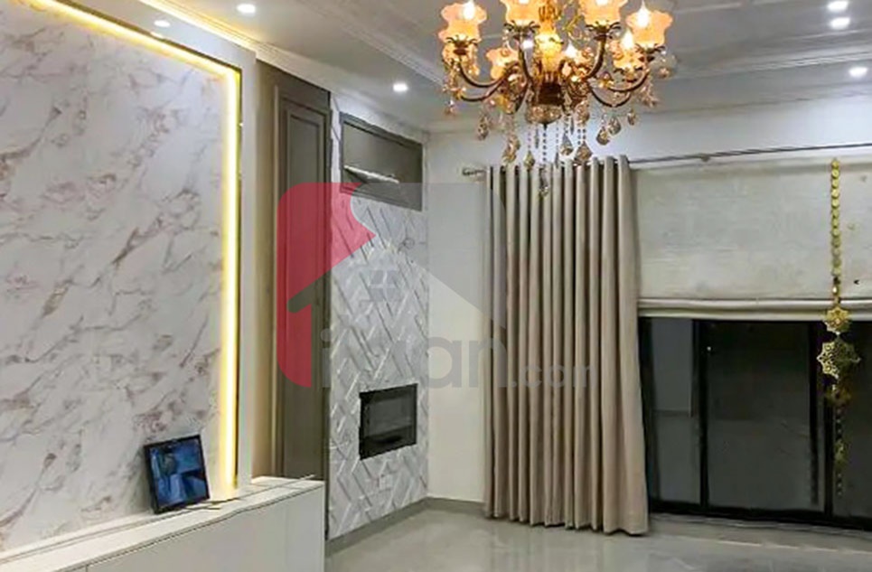 14 Marla House for Sale in Phase 8 - Air Avenue, DHA Lahore