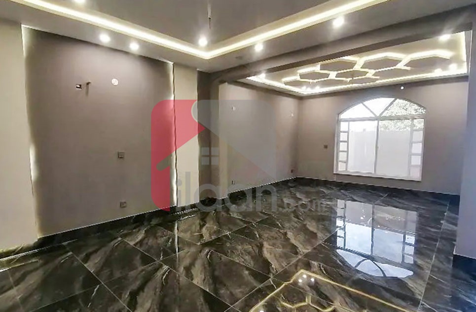 10 Marla House for Rent in Buch Executive Villas, Multan
