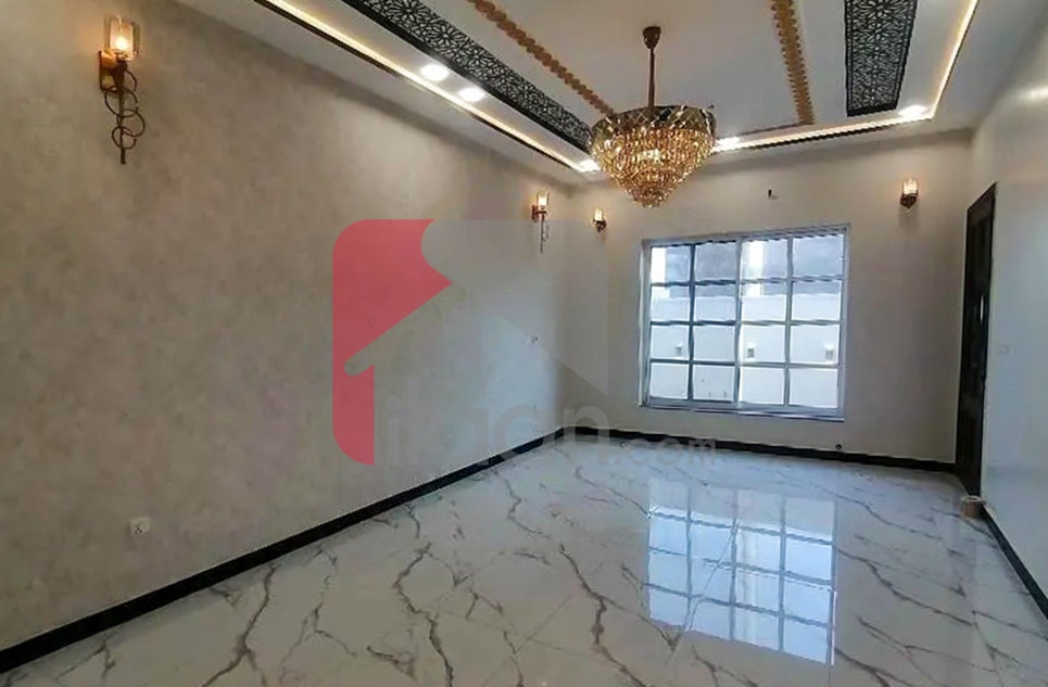 10 Marla House for Rent in Buch Executive Villas, Multan