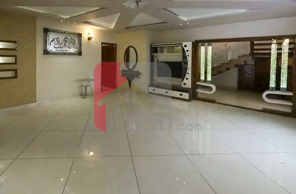 666 Sq.yd House for Rent in Phase 5, DHA Karachi