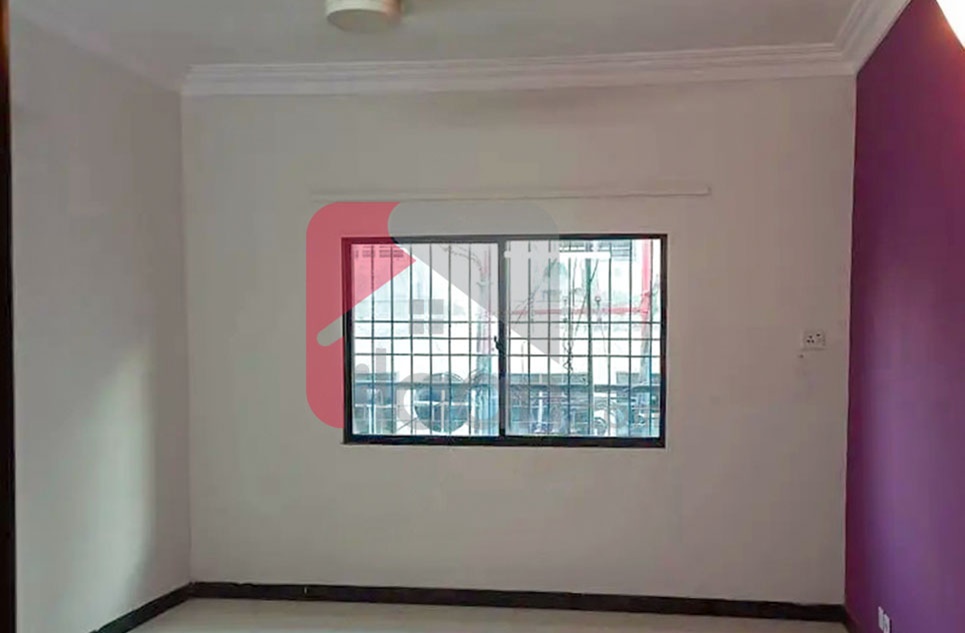 3 Bed Apartment for Rent in Nishat Commercial Area, Phase 6, DHA Karachi