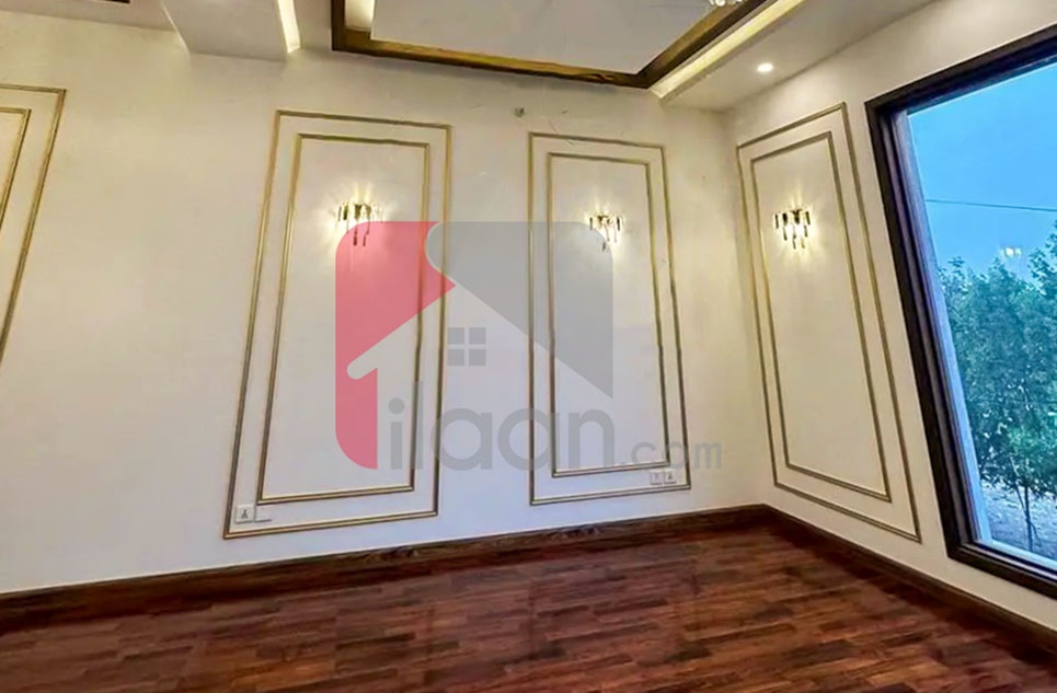 500 Sq.yd House for Sale in Zone A, Phase 8, DHA Karachi