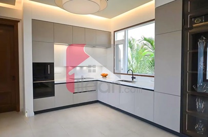 666 Sq.yd House for Sale in Zone A, Phase 8, DHA Karachi