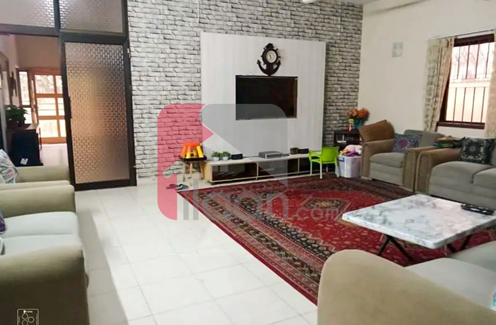 600 Sq.yd House for Sale in Phase 8, DHA Karachi