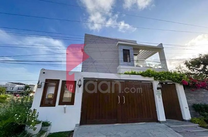 500 Sq.yd House for Rent in Phase 8, DHA Karachi