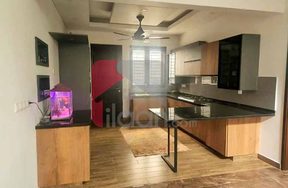 500 Sq.yd House for Sale in Phase 8, DHA Karachi