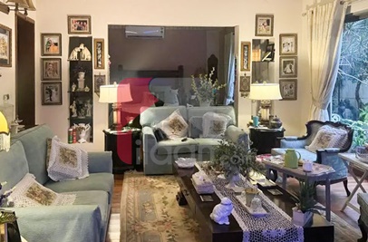 2 Kanal House for Sale in Block V, Phase 2, DHA Lahore