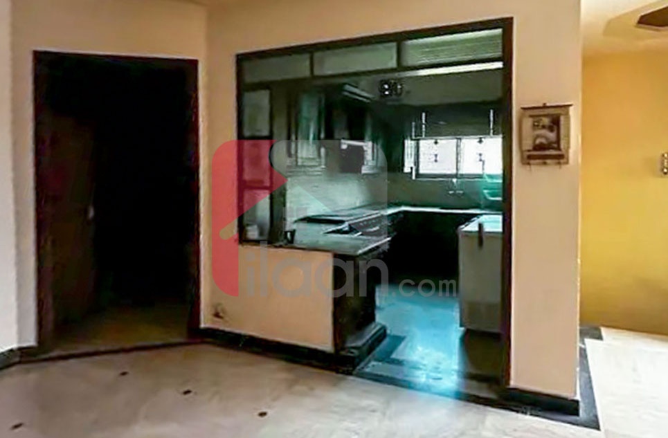 10 Marla House for Rent (First Floor) in Phase 1, Wapda Town, Lahore