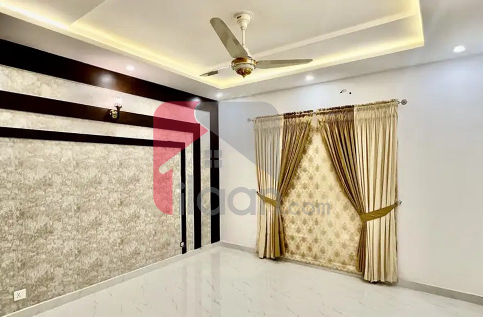 10 Marla House for Sale in Block F, Central Park Housing Scheme, Lahore