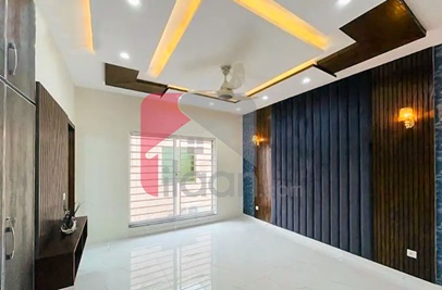 8 Marla House for Sale in Sector B, Bahria Town, Lahore