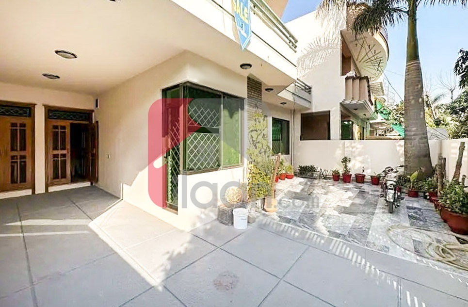 12.4 Marla House for Sale in I-8/2, I-8, Islamabad