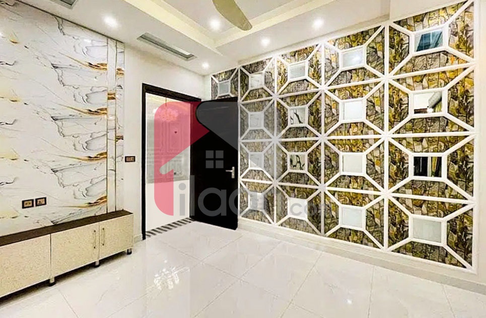 10 Marla House for Rent in Model Town, Multan
