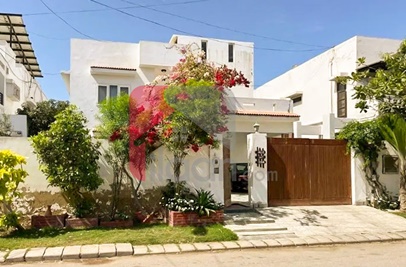 500 Sq.yd House for Sale in Phase 8, DHA Karachi