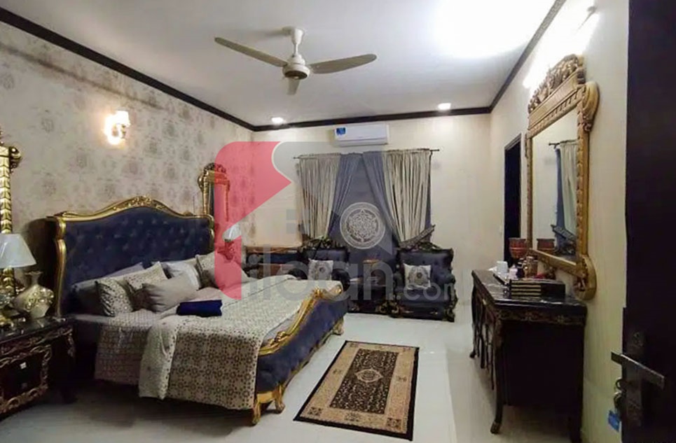 220 Sq.yd House for Sale in Phase 4, DHA Karachi