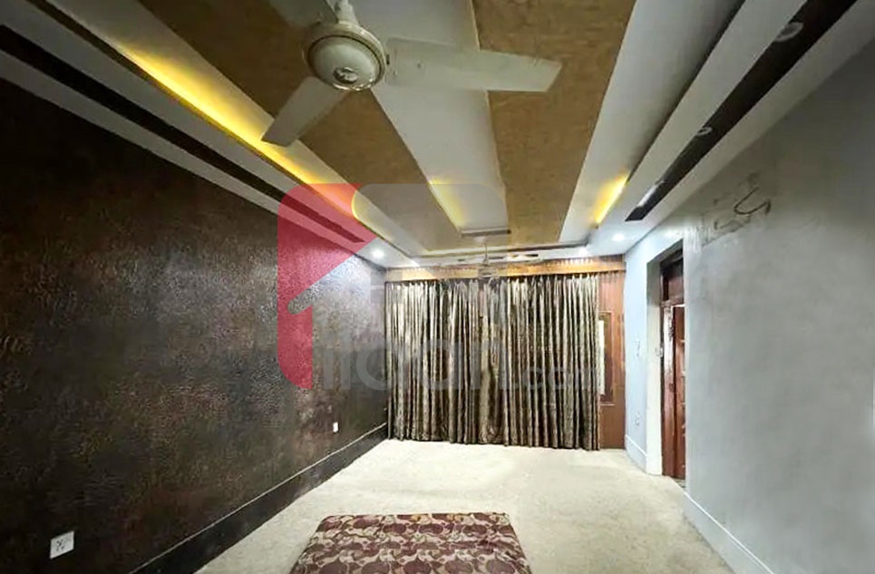 10 Marla House for Sale in Block D4, Phase 1, Hayatabad, Peshawar