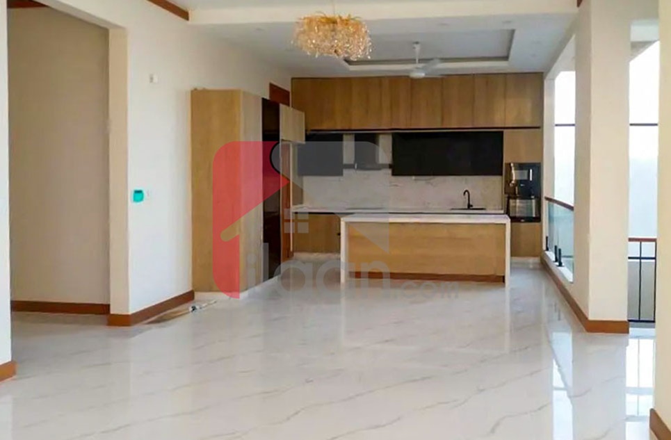 500 Sq.yd House for Sale in Phase 8, DHA Karachi