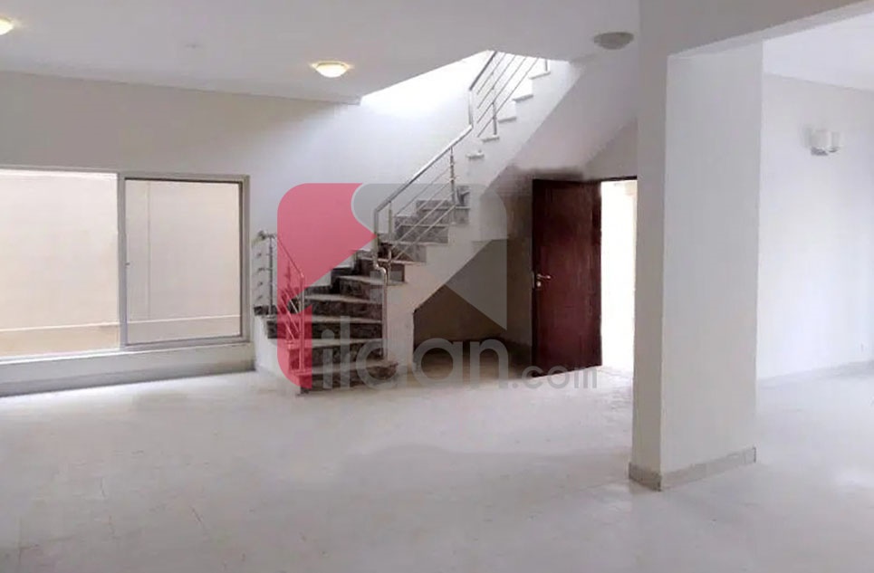 156 Sq.yd Shop for Rent in Badar Commercial Area, Phase 5, DHA Karachi