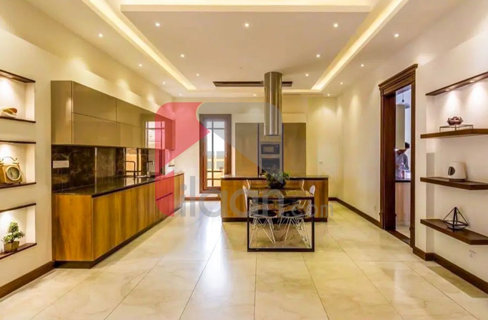 500 Sq.yd House for Rent in Phase 8, DHA Karachi