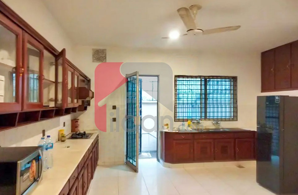 3.8 Kanal House for Sale in F-7, Islamabad