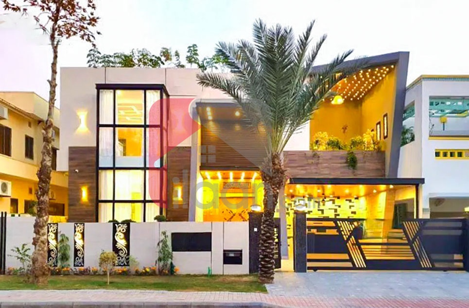 1.5 Kanal House for Sale in Phase 7, Bahria Town, Rawalpindi