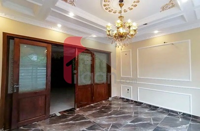 10 Marla House for Sale in Marghzar Officers Colony, Lahore