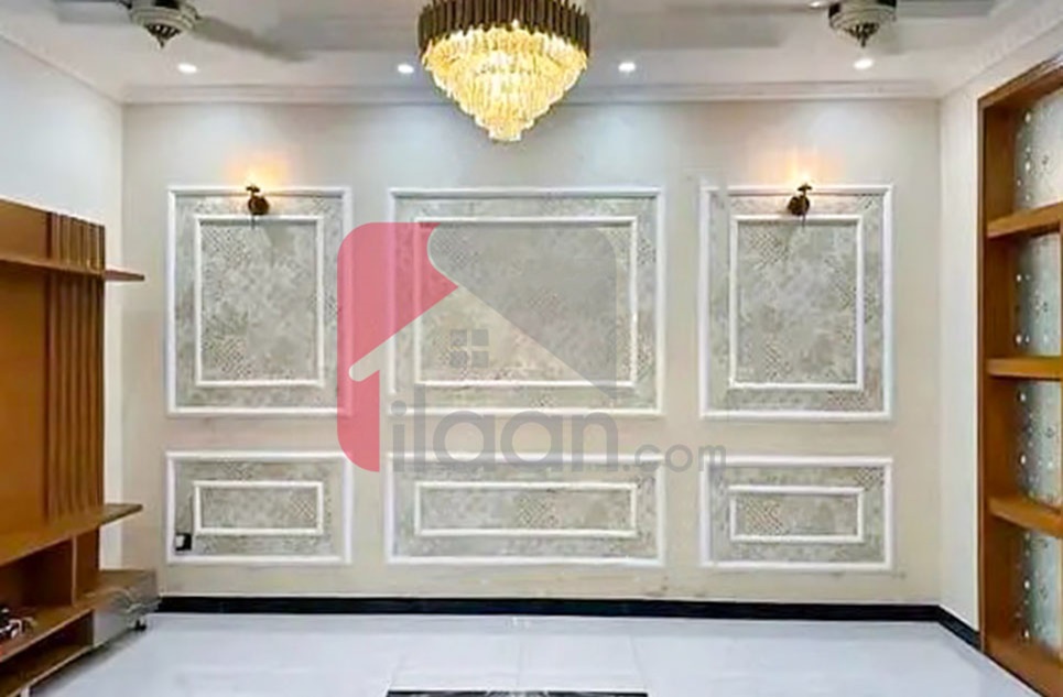 10 Marla House for Rent in Block A, Phase 5, DHA Lahore