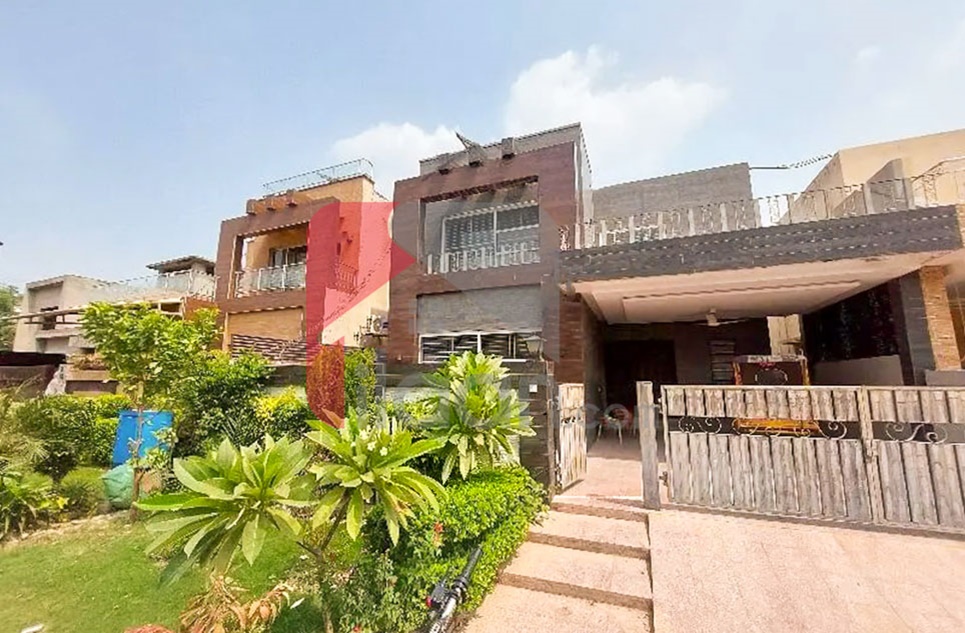 10 Marla House for Sale in Divine Gardens, Lahore