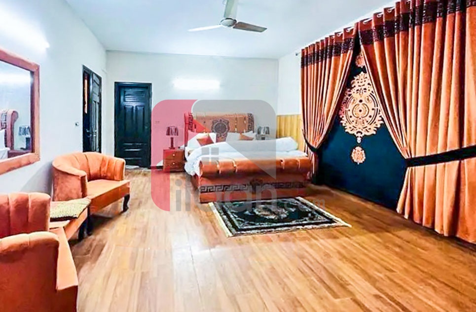 2.1 Kanal House for Sale in Cantt, Sialkot