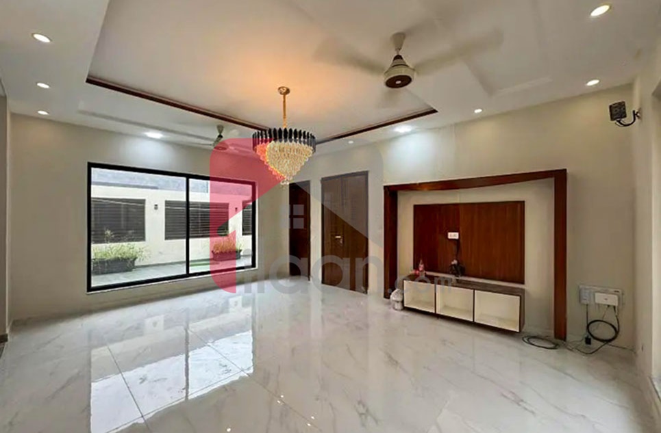 1 Kanal House for Rent (First Floor) in Bahria Nasheman, Lahore