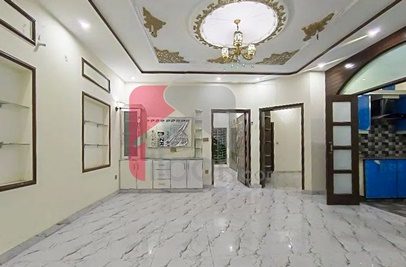 8 Marla House for Sale in Bahria Nasheman, Lahore