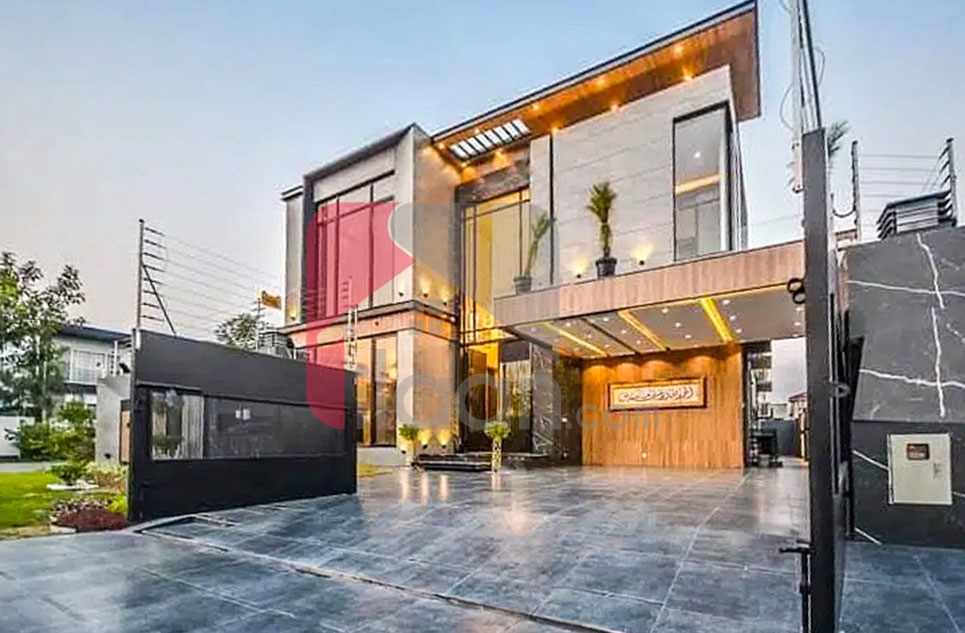 1 Kanal House for Sale in Block S, Phase 7, DHA Lahore
