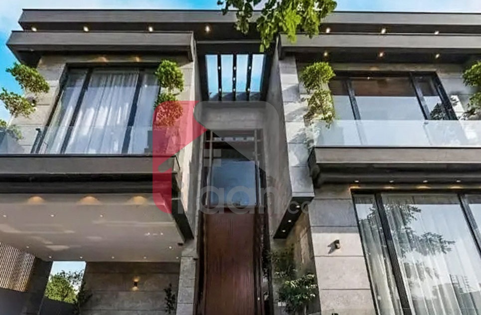 1 Kanal House for Sale in Block R, Phase 7, DHA Lahore