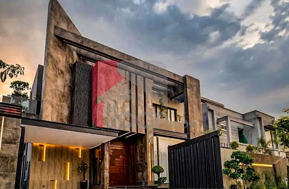1 Kanal House for Sale in Block F, Phase 5, DHA Lahore