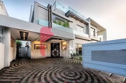 10 Marla House for Sale in Phase 8, DHA Lahore