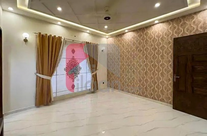 10 Marla House for Rent in Jasmine Block, Sector C, Bahria Town, Lahore
