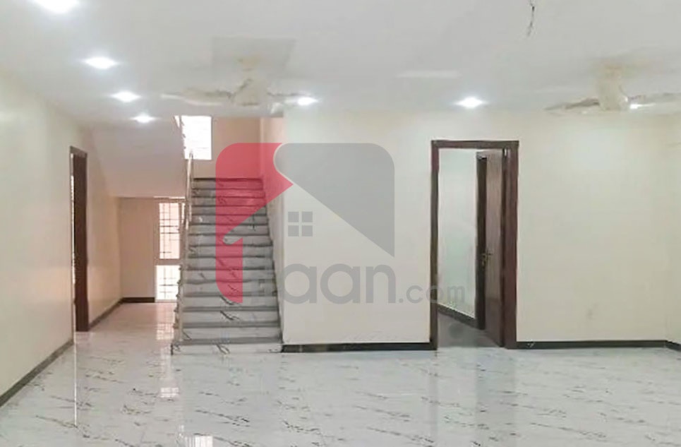 1333 Sq.yd House for Rent on Tipu Sultan Road, Karachi