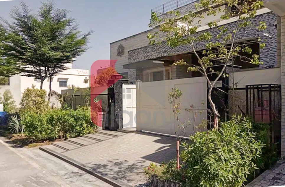 11 Marla House for Sale in Eden Orchard, Faisalabad