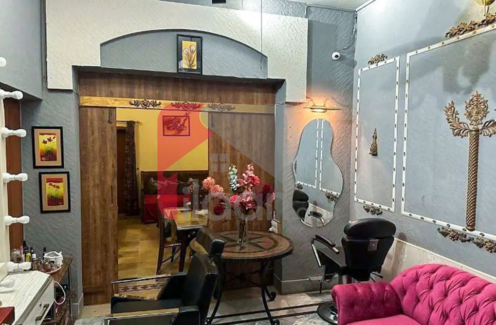10 Marla House for Sale in Madina Town, Faisalabad