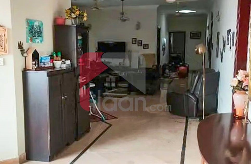 666 Square Yard House for Rent in Phase 6, DHA, Karachi