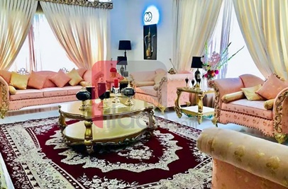 1000 Square Yard House for Rent in Phase 8, DHA, Karachi