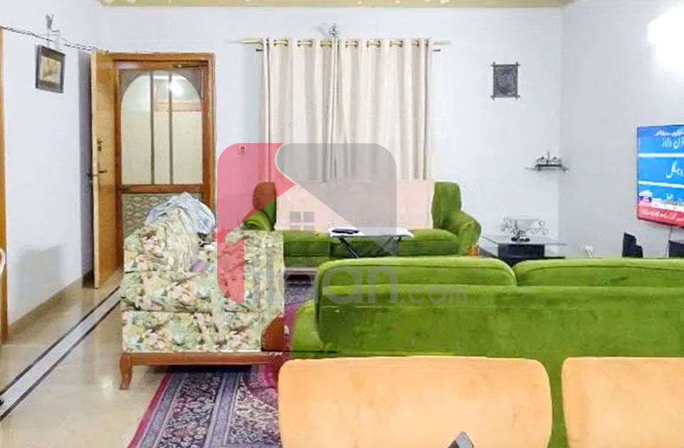 400 Square Yard House for Sale in Block 13D-2, Gulshan-e-iqbal, Karachi