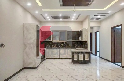 200 Sq.yd House for Sale (First Floor) in Gulshan-e-iqbal, Karachi