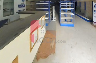 126 Sq.yd Shop for Sale on I.I Chundrigar Rd, Karachi