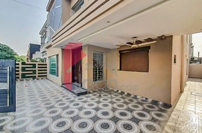 10 Marla House for Sale in Sector B, Bahria Town, Lahore