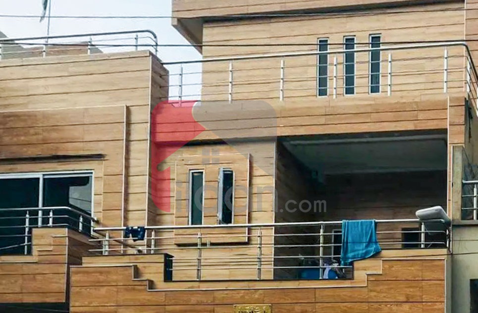10 Marla House for Rent (First Floor) in Tariq Gardens, Lahore