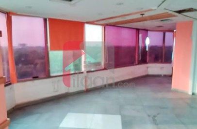 8.9 Marla Office for Rent on Main Boulevard, Gulberg, Lahore